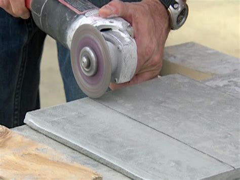 How to Cut Stone Veneer: A Journey Through the Art of Stone Crafting